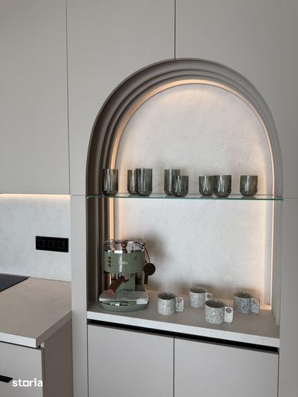 Apartament cu 3 camere, mobilat în Florești