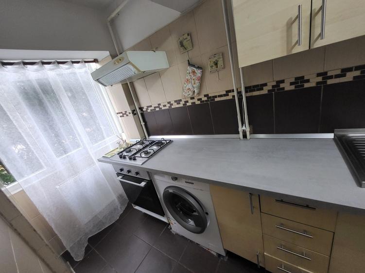 Garsonieră decomandată în Găvana