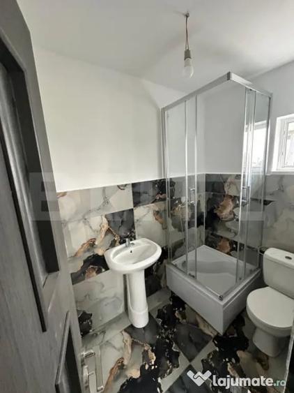 Casă cu 4 camere cu Teren 570 Mp în Tomești