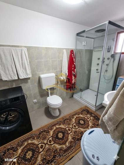 Casă cu 3 camere în Pădureni