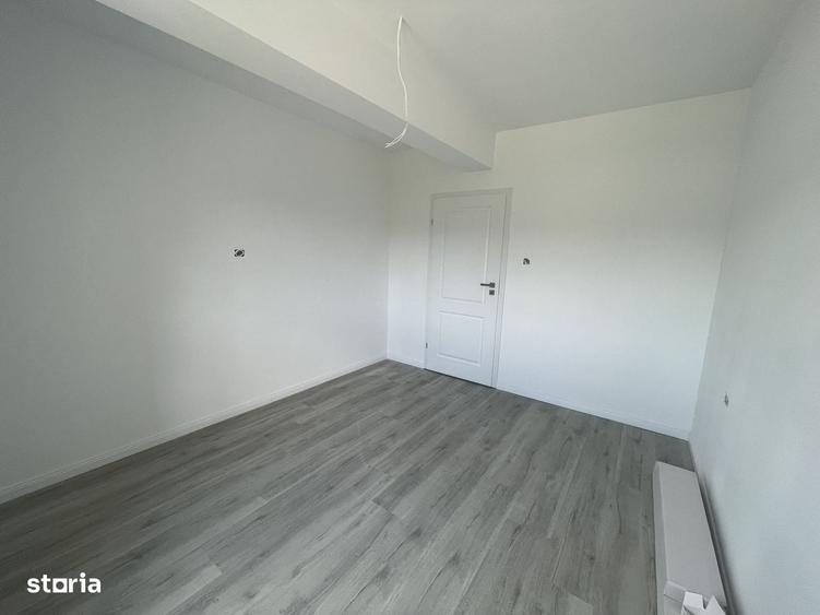 Apartament cu 2 camere decomandat în Nicolina