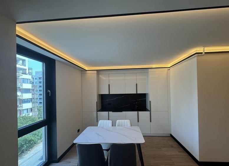Apartament cu 2 camere semidecomandat, mobilat în Pipera