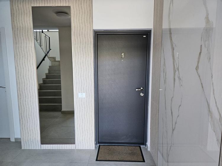 Apartament cu 2 camere decomandat, mobilat în Dămăroaia