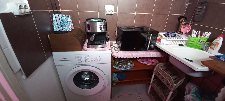 Garsonieră decomandată în Central