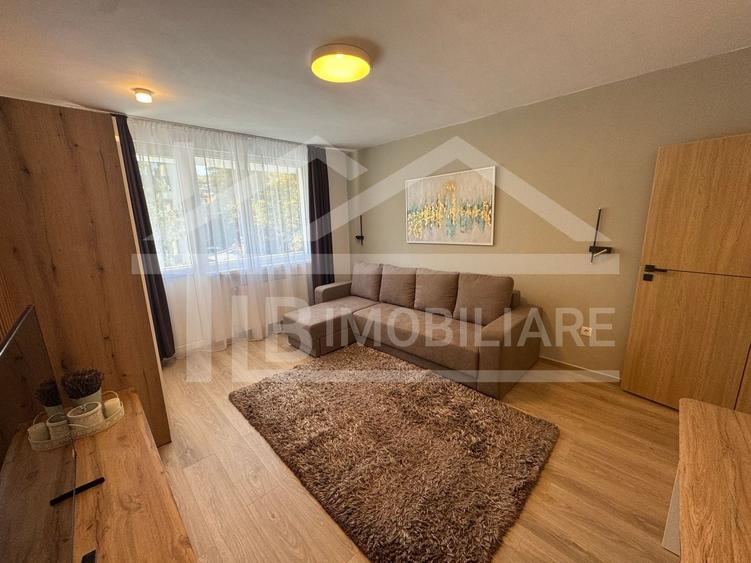 Apartament cu 2 camere decomandat, mobilat în Cornișa