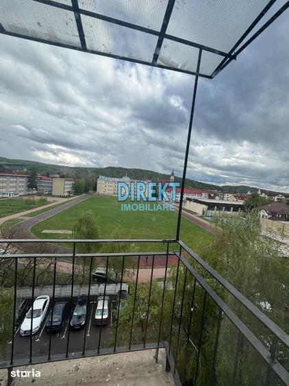 Apartament cu 2 camere semidecomandat în Decebal