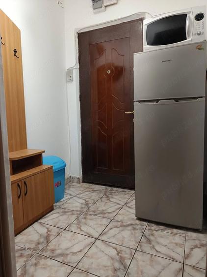 Apartament cu 2 camere semidecomandat în Boul Roșu