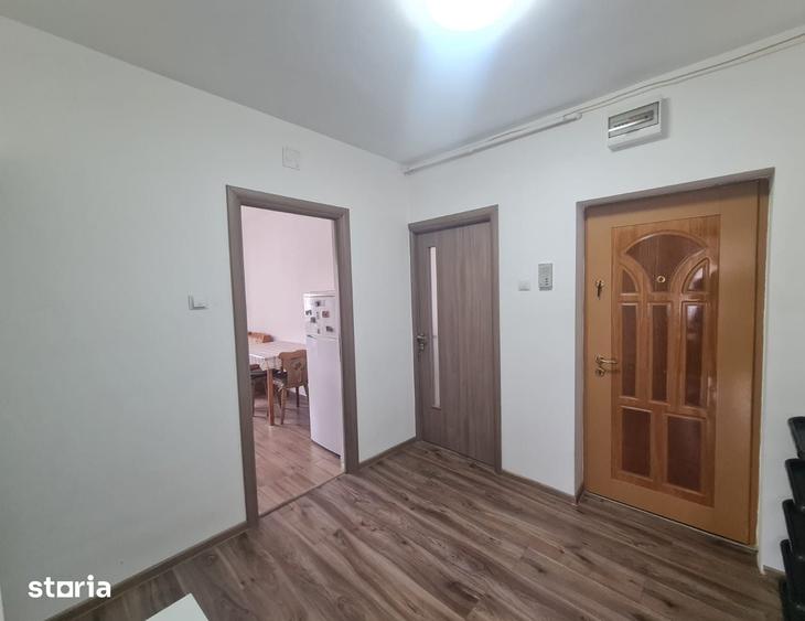 Apartament cu 2 camere decomandat în Valea Cetății