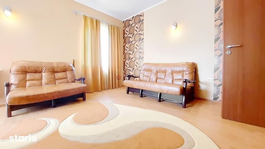 Casă cu 5 camere cu Teren 1500 Mp în Hălchiu