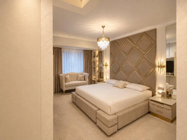 Apartament cu 3 camere decomandat, mobilat în Central