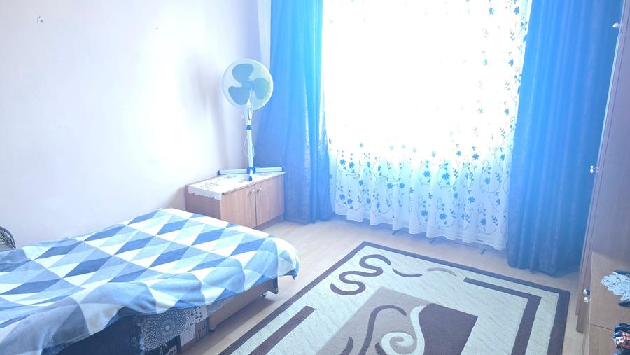 Apartament cu 2 camere decomandat în Liliacului