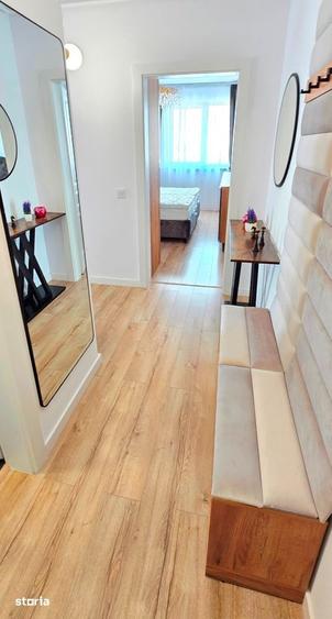 Apartament cu 2 camere decomandat, mobilat în Dacia