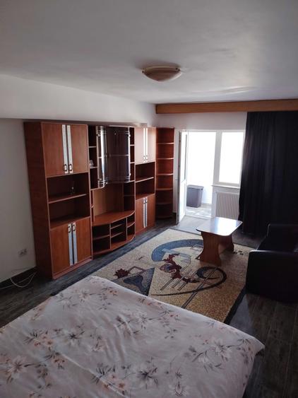 Garsonieră decomandată în Brăilei