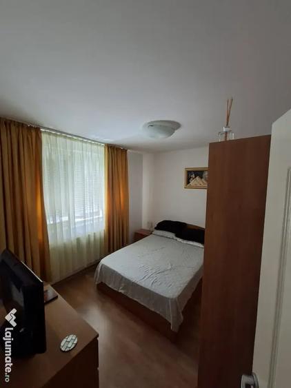 Apartament cu 2 camere decomandat în Drumul Taberei