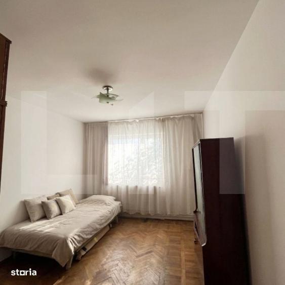 Apartament cu 3 camere semidecomandat în Central