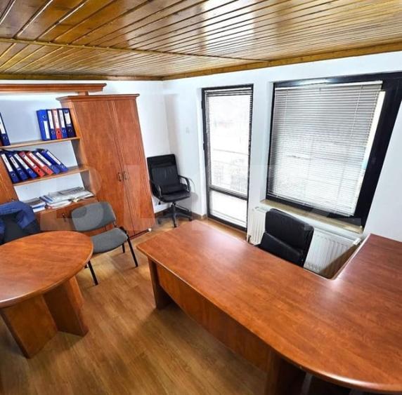Spațiu comercial, de 808 mp, în Nord