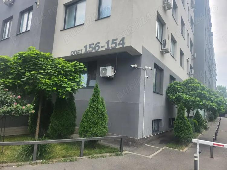 Spațiu comercial, de 27 mp, în Central