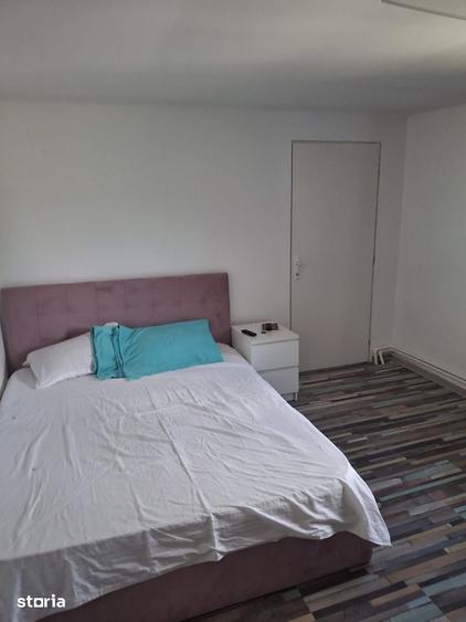 Casă cu 3 camere cu Teren 760 Mp în Albești