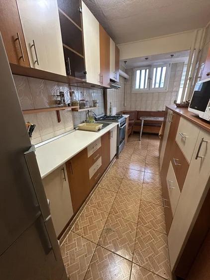 Apartament cu 2 camere semidecomandat, mobilat în Obor
