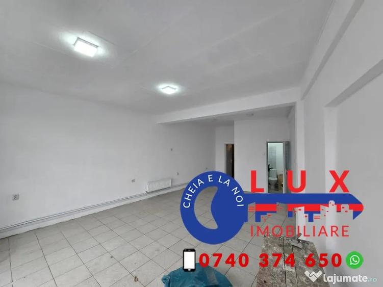 Spațiu comercial, de 40 mp, în E3