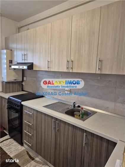 Apartament cu 3 camere în Craiovei