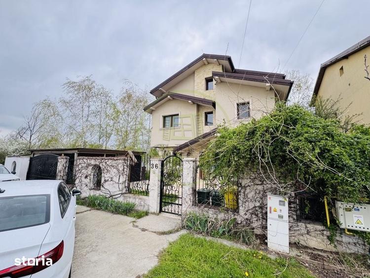 Casă cu 6 camere cu Teren 420 Mp în Mogoșoaia