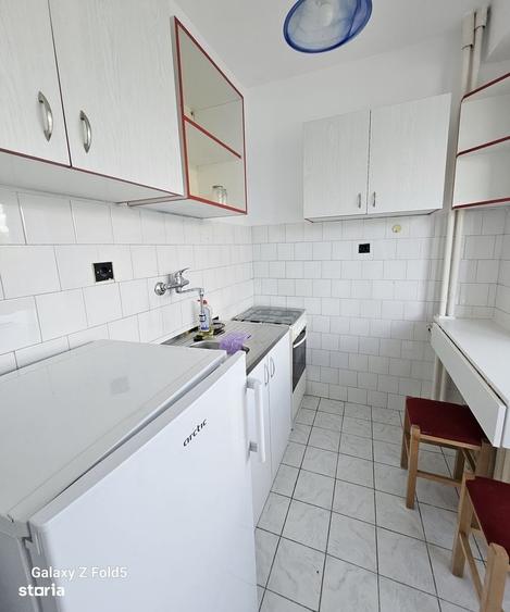 Garsonieră decomandată în Dacia