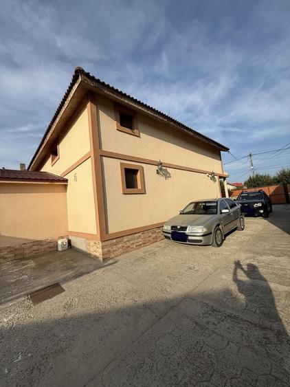 Casă cu 4 camere în Cobadin