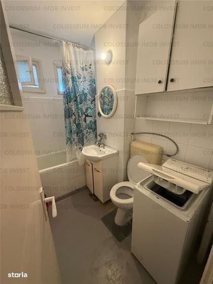 Piata Astra/Uranus 2 camere etaj 2 din 4 - 5