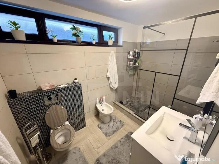 Apartament cu 3 camere semidecomandat în Central