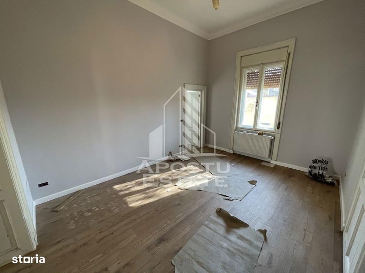 Spațiu comercial, de 102 mp, în Iosefin