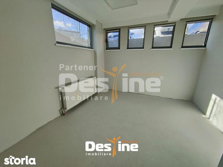 Spațiu comercial, de 470 mp, în Central