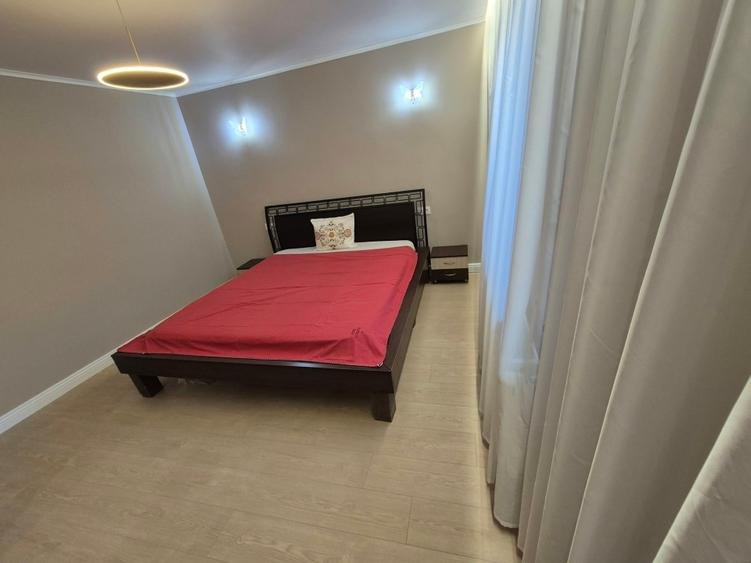 Casă individuală cu 5 camere cu Canalizare în Moșilor