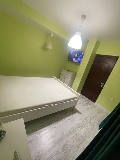 Apartament cu 3 camere în Est