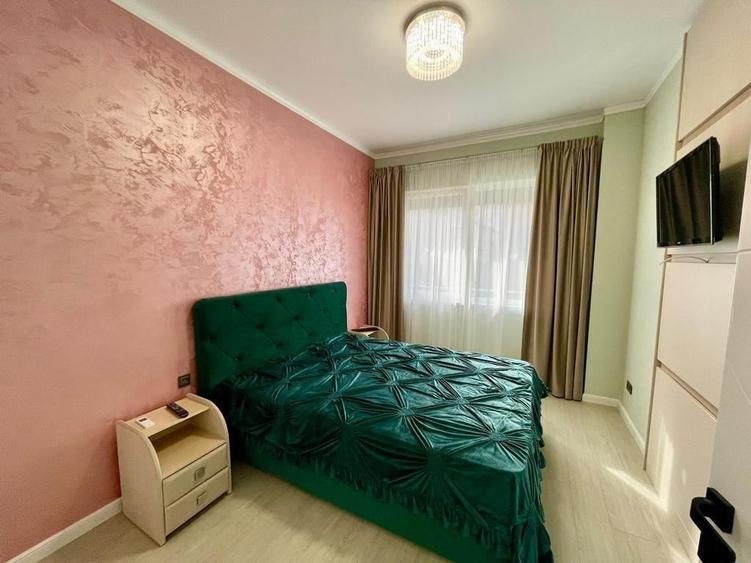 Apartament cu 2 camere semidecomandat, mobilat în Florești
