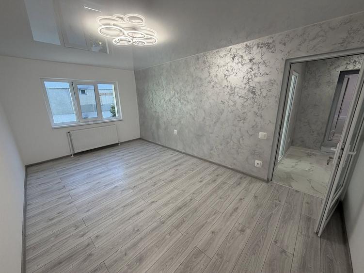 Apartament cu 2 camere decomandat în Hipodrom