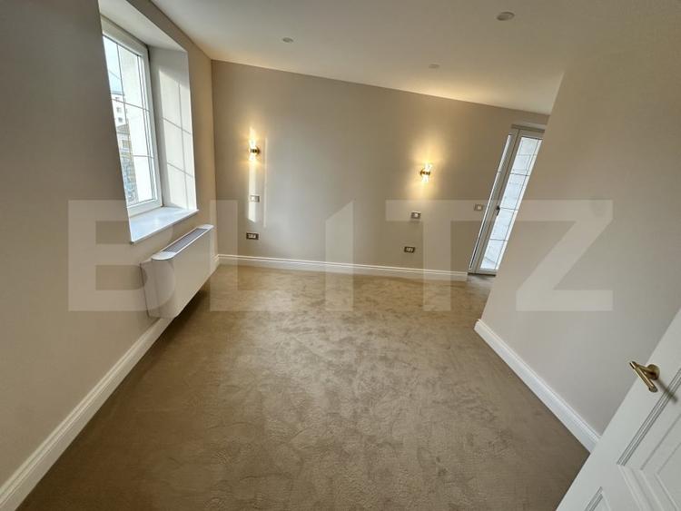 Apartament cu 2 camere decomandat, mobilat în Orăștie