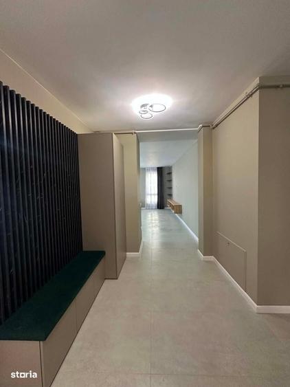Apartament cu 3 camere în Micro 16