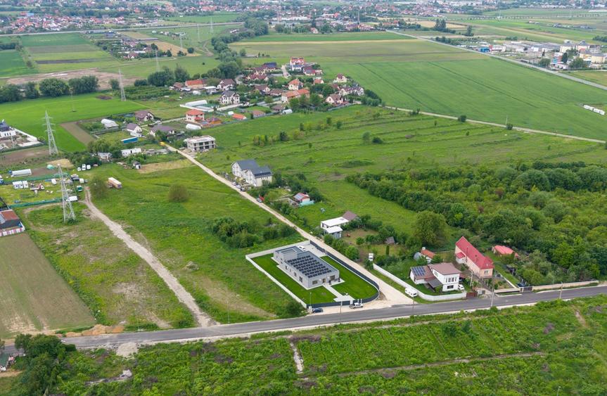Teren Construcții intravilan de 511 mp, în Bartolomeu