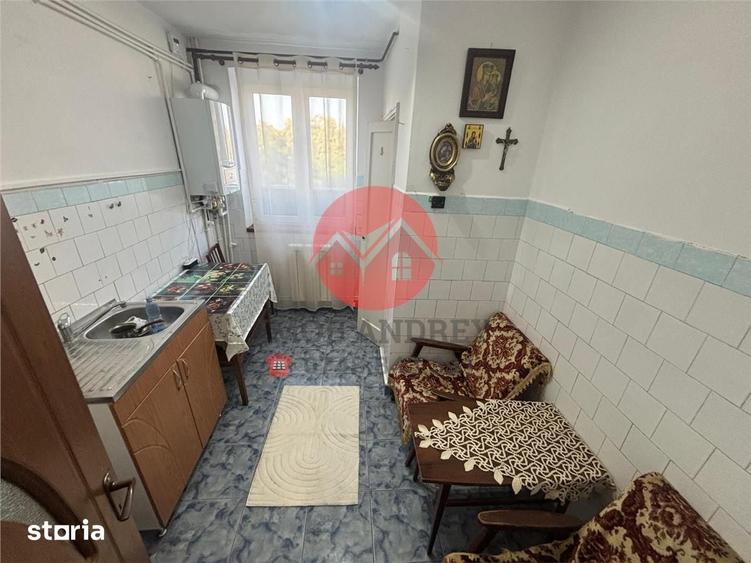 Apartament cu 2 camere decomandat în Central