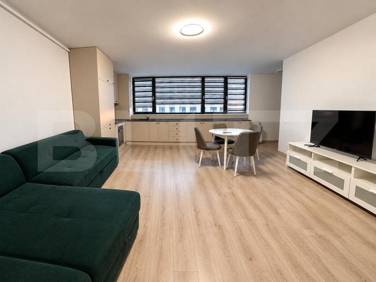 Apartament cu 2 camere decomandat, mobilat în Torontalului