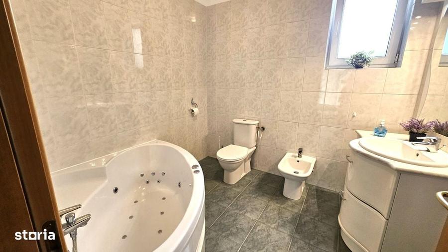 Apartament cu 3 camere semidecomandat în Cotroceni