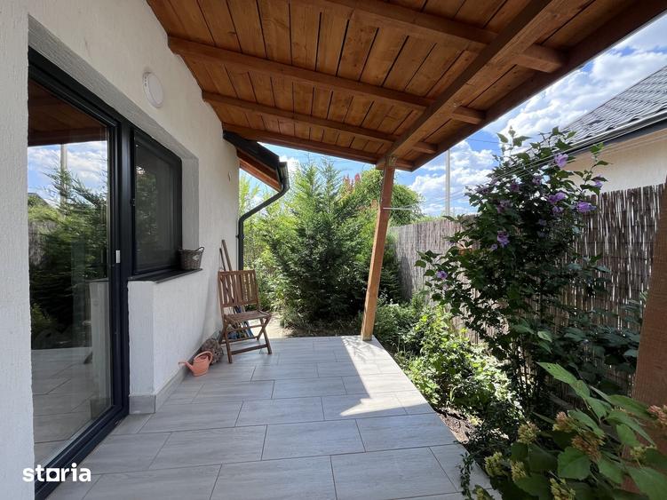 Casă cu 3 camere cu Teren 330 Mp în Bucium