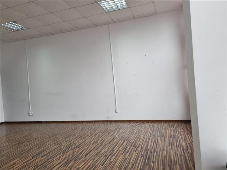 Birou, de 40 mp, în Ultracentral