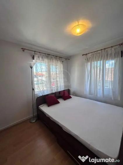 Casă cu 4 camere cu Teren 100 Mp în Florești