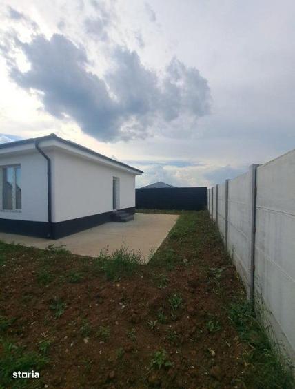 Casă cu 3 camere în Vârteju