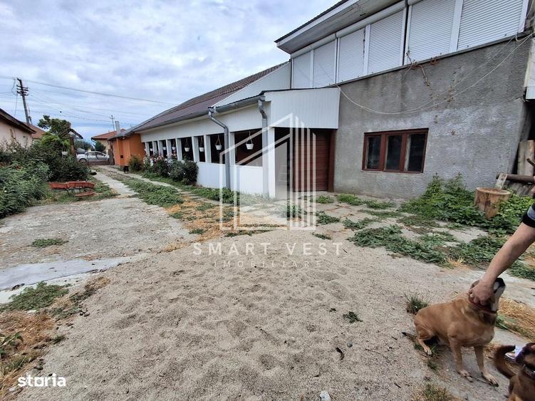 Casă cu 3 camere în Lazuri