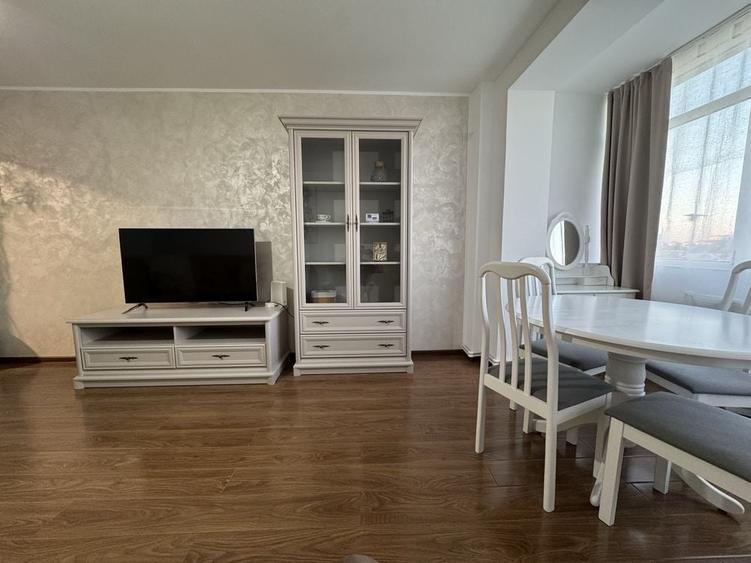 Apartament cu 2 camere decomandat în Ultracentral