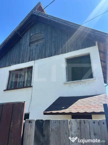 Casă cu 4 camere cu Teren 3233 Mp în Prejmer