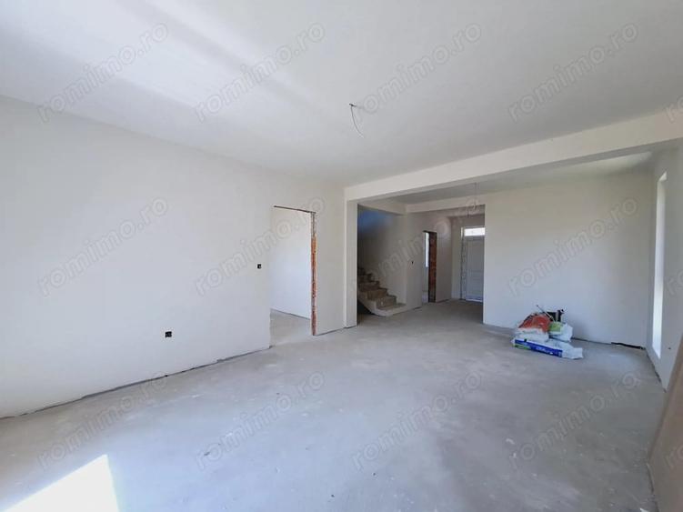Casă cu Teren 315 Mp în Calea Urseni